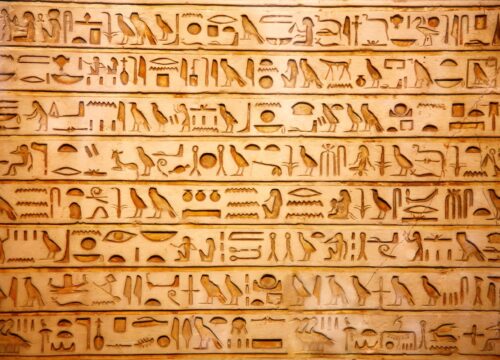 Archeologové objevili „ztracenou“ Knihu mrtvých uloženou na egyptském hřbitově